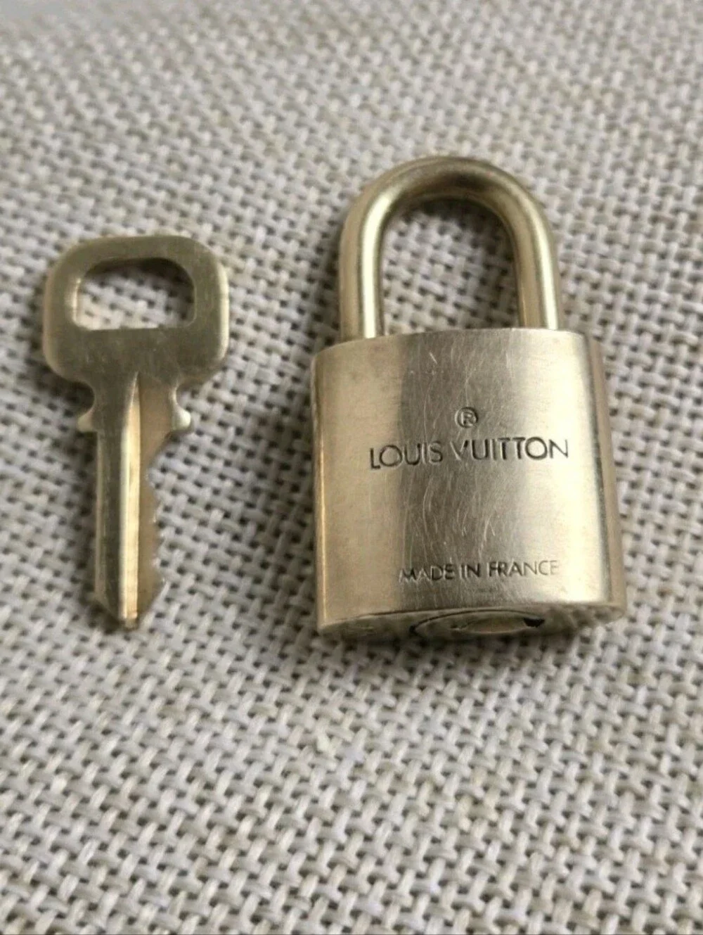 Louis Vuitton Lock and Key #322 Padlock Gold Bag Charm Authentic